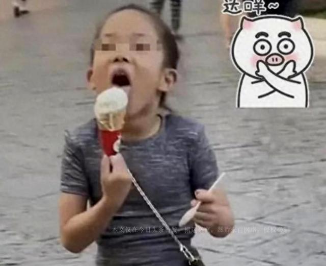 幼儿园女童穿“包臀裙”太性感引争议，孩子妈怒怼网友！