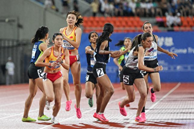 （成都大运会）田径——女子4X400米接力决赛赛况