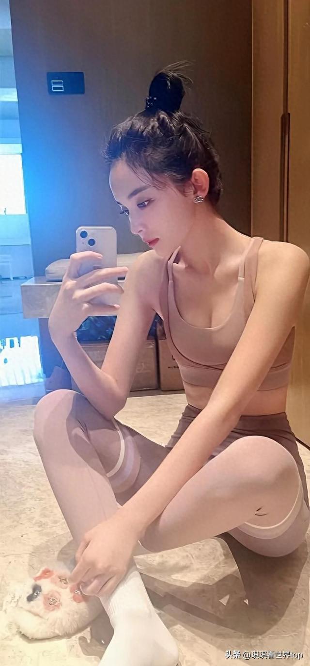 美女萝莉蕾丝花圈甜美小清爽清纯写真图片