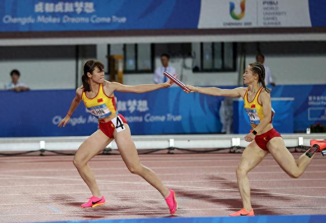 （成都大运会）田径——女子4X400米接力决赛赛况