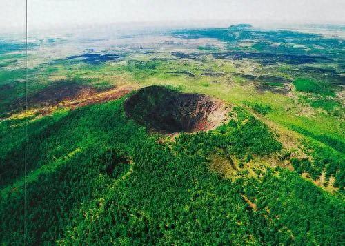 东北地区的那些痘痘~~火山