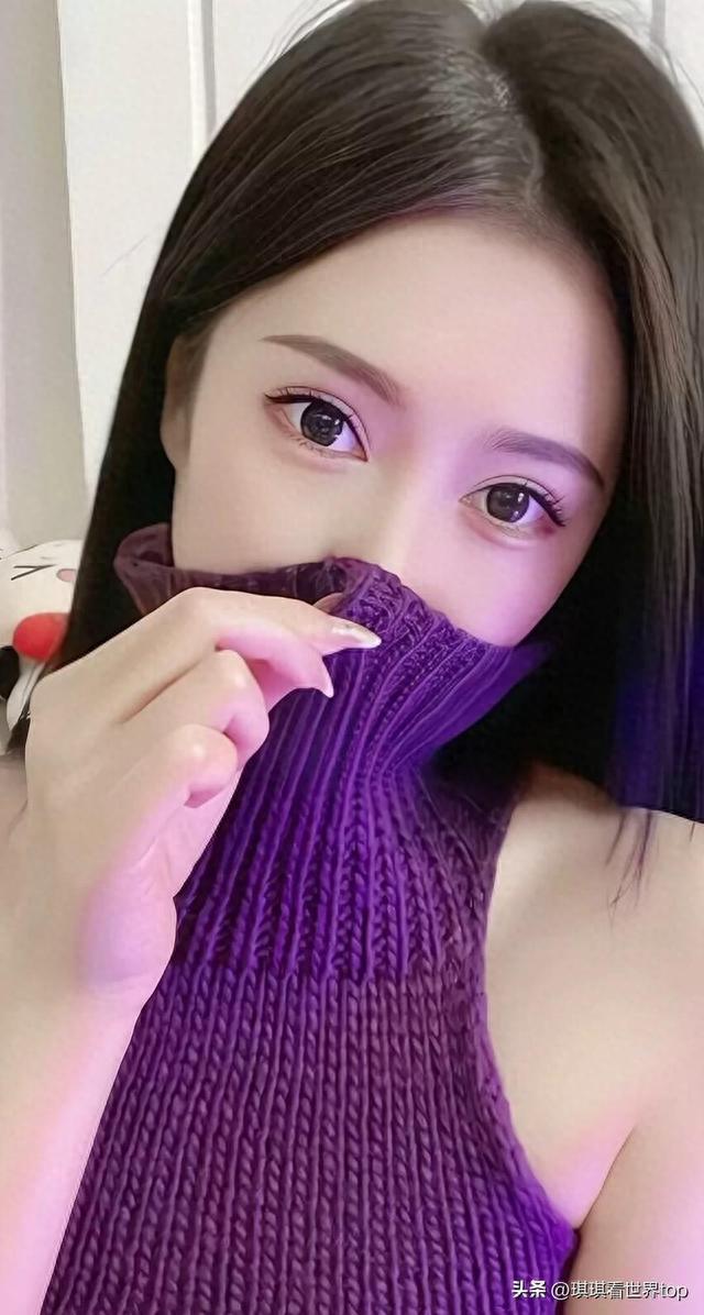 清纯亮丽美女私房高清写真