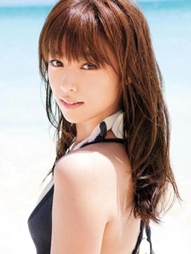 深田恭子 冻颜美女竟打针脸崩被嘲 39岁仍演少女 绯闻对象遍布各圈