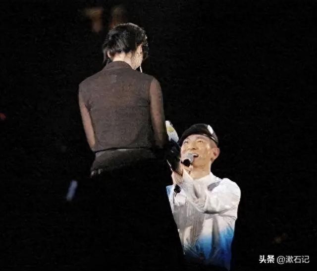 明明长相普通，却让人欲罢不能，这5位“气质美女”个个一眼万年