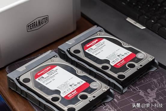 西数红盘8TB+铁威马NAS评测：打造小型数据中心实惠之选