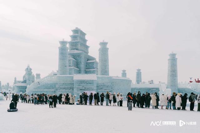 哈尔滨冰天雪地里继续火，南都给“小土豆”们存一组大片