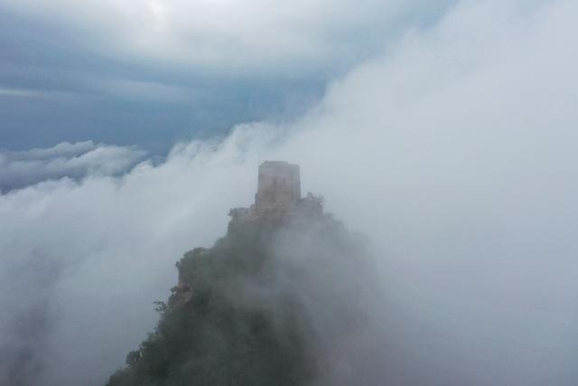 （美丽中国）烟雨长城