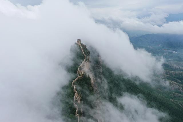 （美丽中国）烟雨长城