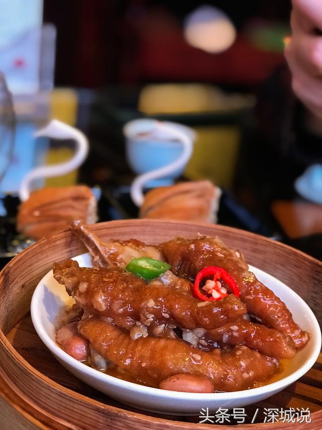 都说“食在广州”，在白天鹅宾馆叹早茶，更是精致美味，食欲大开