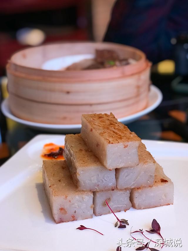 都说“食在广州”，在白天鹅宾馆叹早茶，更是精致美味，食欲大开