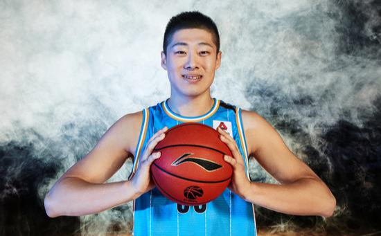 CBA希望之星李佳益，被北京首钢弃用！转会辽宁男篮是最佳选择