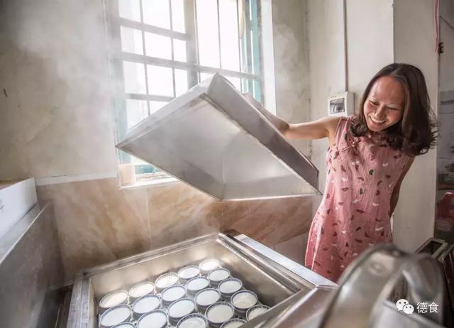 一片顺德牛乳，让曾想逃离的“牛乳妹”再次奋身将它做成网红