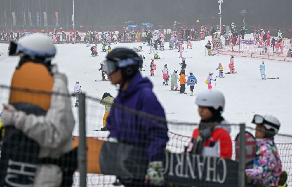 镜观·回响丨冰雪闪耀 映照澎湃中国