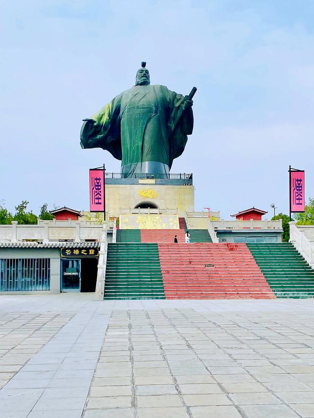 大风起兮（永城市芒砀山刘邦斩蛇处和大汉雄风景区）