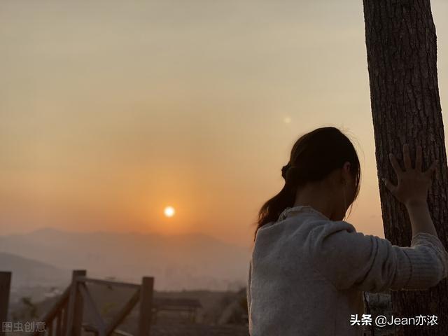 好书快看：《女神蒙上眼》，也要捍卫正义，开篇掷地有声