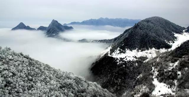 重庆这几个地方的“冰雪奇缘”之旅，去一次，再冷都值了！