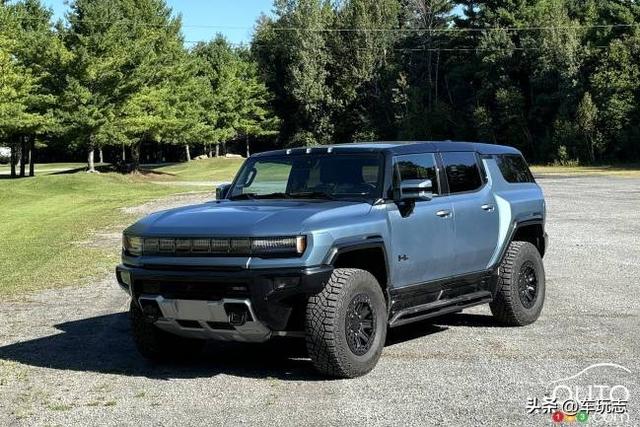 2025 GMC Hummer EV 评测：电动悍马独树一帜