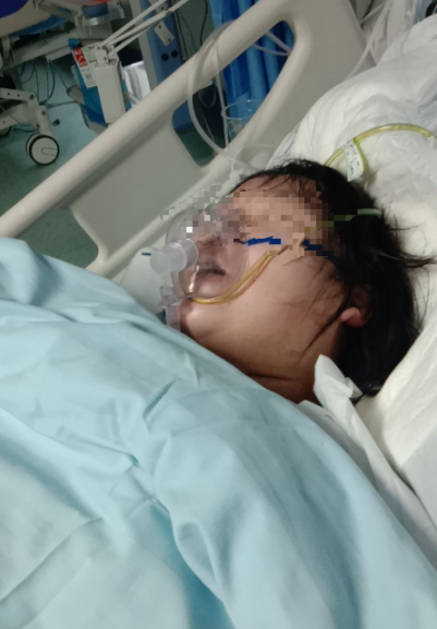 精神残疾女孩被利用搞低俗直播，引发并发症被送ICU，警方：已立案，涉事人员未跑路